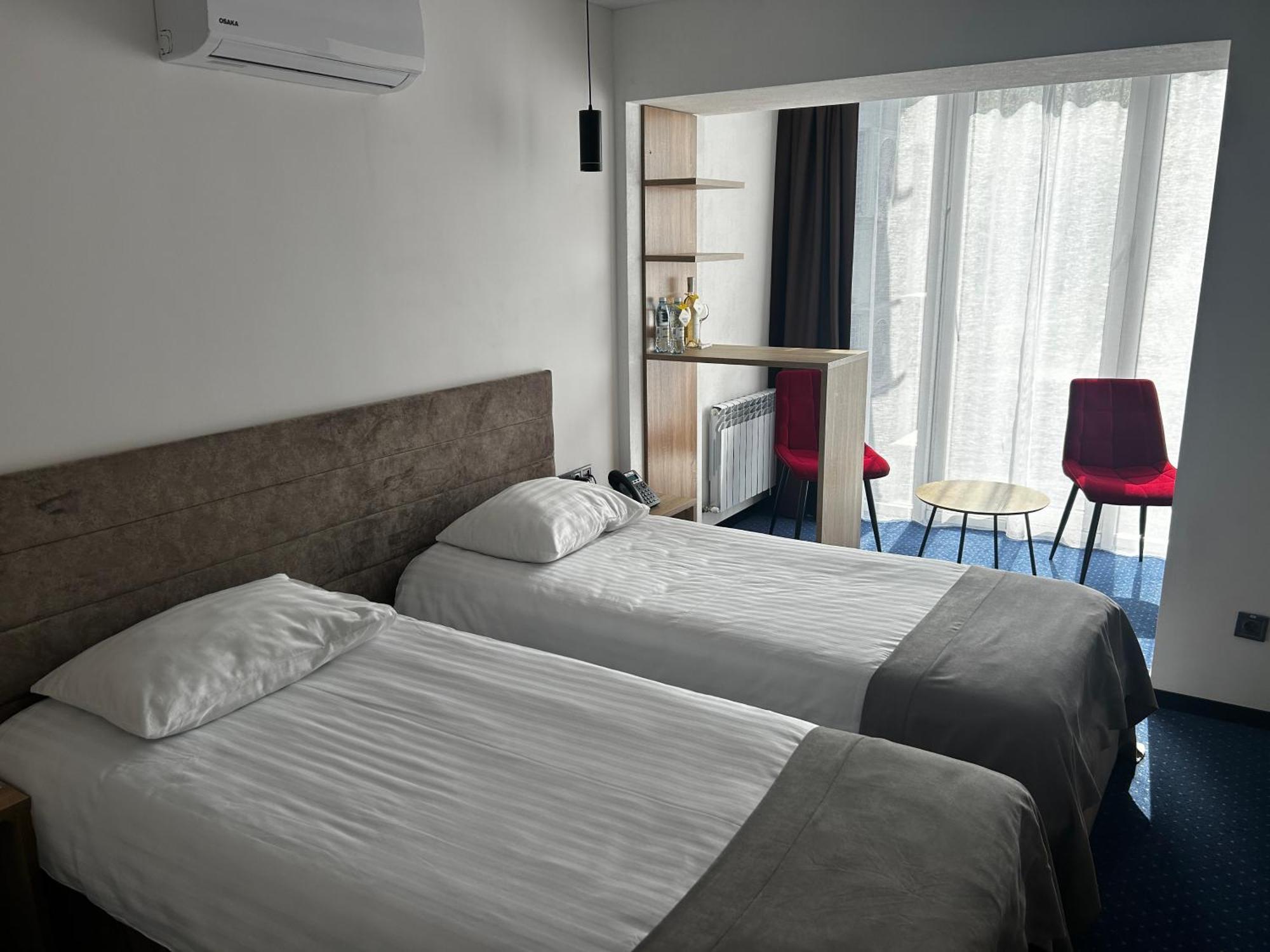 Optima Collection Kamianske Hotel Buitenkant foto