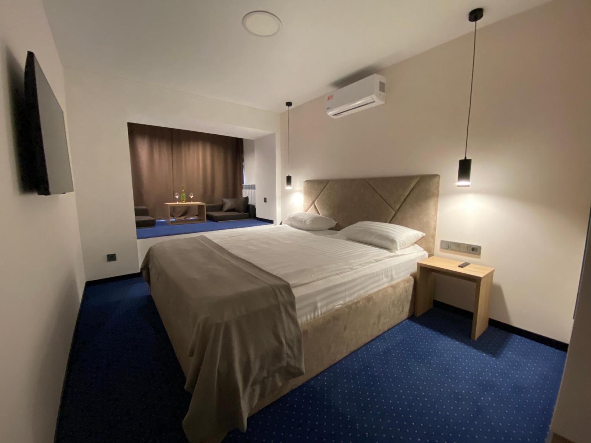 Optima Collection Kamianske Hotel Buitenkant foto